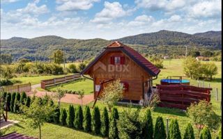 OTOČAC, LIČKO LEŠČE - Casa idilliaca con piscina