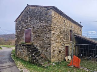 ISTRIA, CEROVLJE - Fabbricato indipendente in pietra