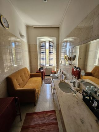 RIJEKA, CENTRO - appartamento 190.77 10m dal mare