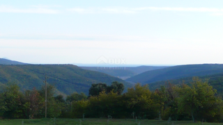 ISTRIA, BARBAN - Terreno con concessione edilizia valida e utenze pagate, bellissima vista