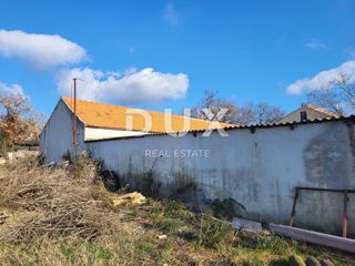 BIOGRAD, RAŠTANE GORNJE - Casa in pietra su un terreno di 1600 m2