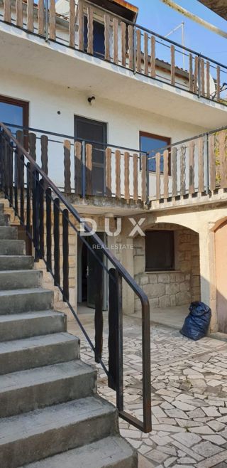 CRIKVENICA, TRIBALJ - Casa indipendente con ampio giardino