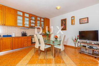 CRIKVENICA, DRAMALJ - appartamento con una bellissima terrazza