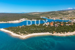 Terreno Dinjiška, Pag, 2.389m2