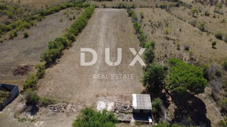 ZADAR, MURVICA - Terreno edificabile in posizione tranquilla! - 650m²