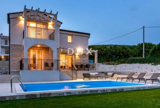 ISTRIA, RABAC - Casa in stile mediterraneo con piscina e vista mare