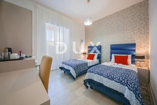 ISTRIA, POLA - Appartamento ristrutturato con 4 camere da letto + soggiorno + posto auto privato