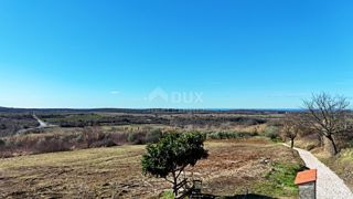 ISTRIA, BUJE - Terreno edificabile con vista panoramica