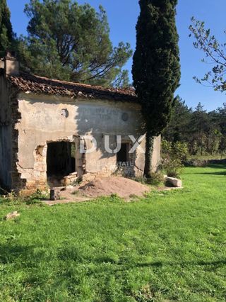 ISTRIA, KRŠAN - Casa in pietra da ristrutturare vicino al mare