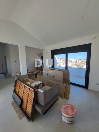ZADAR, VIR - APPARTAMENTO DI NUOVA COSTRUZIONE A 20 M DALLA SPIAGGIA - VISTA MARE!