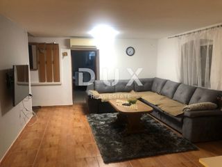 RIJEKA, BULEVARD - Appartamento con tre camere da letto di 100m2 OCCASIONE!