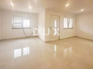 CRIKVENICA - Appartamento al piano terra, 2 camere + bagno, vicino al mare