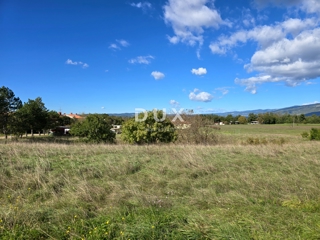 ISTRIA, ALBONA - Terreno edificabile urbanizzato e confortevole
