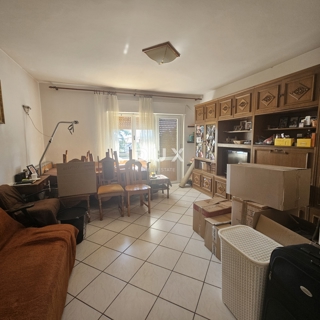 RIJEKA, ZAMET - Appartamento con 2 camere da letto + soggiorno in una casa privata, terrazza, vista mare, SOLO CON NOI!