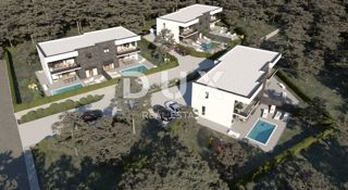 KRALJEVICA - Villa bifamiliare con piscina vicino al mare!