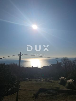 OPATIJA, VOLOSKO, POBRI - Terreno edificabile 2000m2 con vista panoramica sul mare per edilizia residenziale - appartamenti/monolocali/case unifamiliari/ville/case in affitto, vacanze con piscina