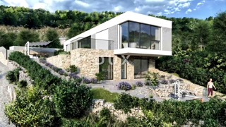 ISTRIA, MONTONA - Terreno con permesso di costruire e vista panoramica