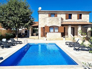 ISTRIA, SVETI LOVREČ - Bellissima villa con piscina