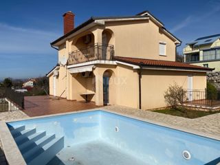 RIJEKA, ŠMRIKA - VILLA CON PISCINA E VISTA MARE!!! OPPORTUNITÀ!!!