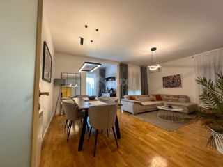 OPATIJA, MATULJI - casa con tre appartamenti, piscina e vista mare