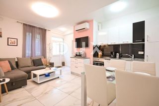 OPATIJA, CENTRO - appartamento splendidamente arredato nel centro di Opatija
