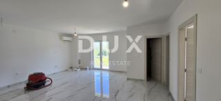 ISTRIA, PINGUENTE - Appartamento recentemente ristrutturato con balcone privato