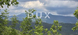 ISTRIA, GRAČIŠĆE - Complesso edilizio e agricolo con vista spettacolare