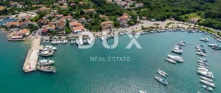 ISOLA DI KRK, KLIMNO - Ottimo investimento, terreno edificabile a 200 metri dal mare