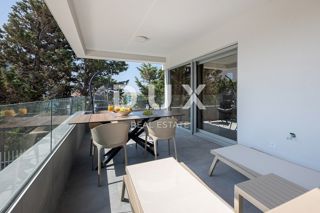 ISOLA DI PAG, POVLJANA - Appartamento 55 m2, 1a fila al mare