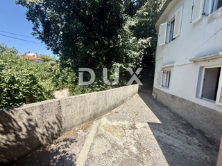 RIJEKA, KOZALA - Appartamento duplex con terrazza in una splendida posizione!