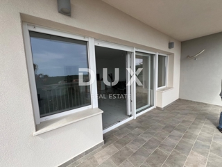 VIŠKOVO - Nuova costruzione - 2 camere da letto + soggiorno con vista e piscina in comune!
