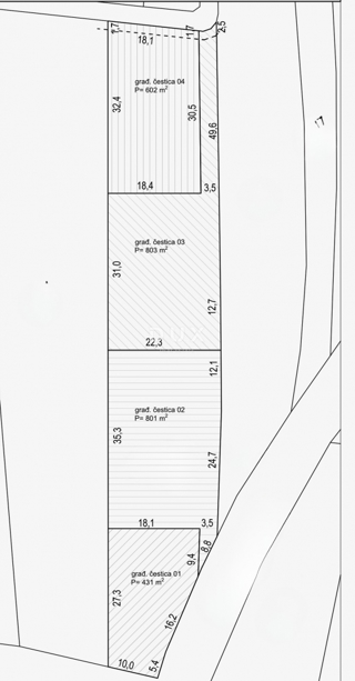 ZEMUNIK DONJI - Terreno edificabile 803m²!