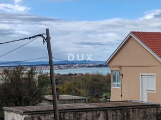 ZADAR, VRSI - Splendida casa bifamiliare con vista mare e giardino!