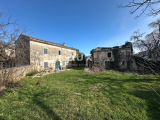 ISTRIA, MANJADVORCI - AUTENTICA CASA ISTRIANA 152M2, GIARDINO 341M2!
