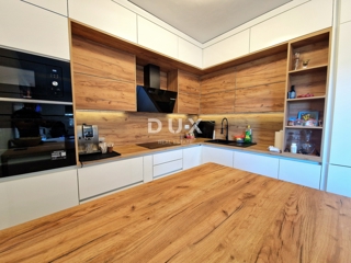 VIŠKOVO - Appartamento di 97 m2 con 3 camere da letto e soggiorno in un edificio nuovo.