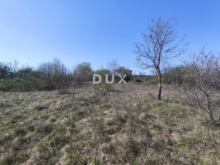 ISTRIA, MARČANA - Terreno in una zona tranquilla con permesso di costruzione