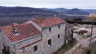 ISTRIA, BUZET - Casa con vista panoramica