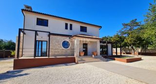 ISTRIA, BARBAN - Bella villa in un tranquillo villaggio