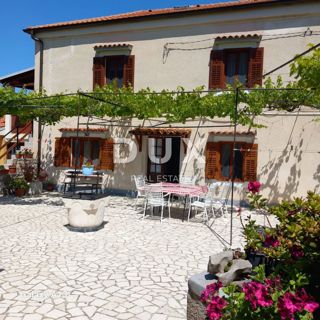 Casa Veli Lošinj, Mali Lošinj, 150m2