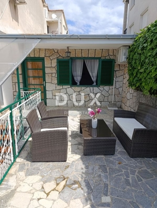 CRIKVENICA, SELCE - casa bifamiliare a 260 m dal mare