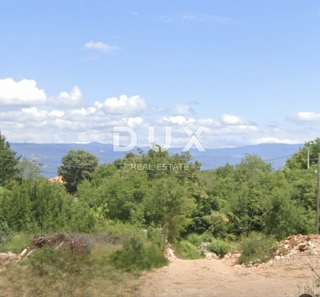 ISOLA DI KRK, SVETI VID DOBRINJSKI - terreno edificabile 4288m2 suddiviso in 7 lotti per ville con piscina/appartamenti 