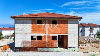 ISOLA DI KRK, MALINSKA - Casa bifamiliare di nuova costruzione in una posizione fantastica!