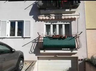 ISTRIA, ROVIGNO - Appartamento al piano rialzato