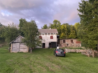 KORENICA, VISUĆ - OCCASIONE! Grande proprietà con edificabilità legale