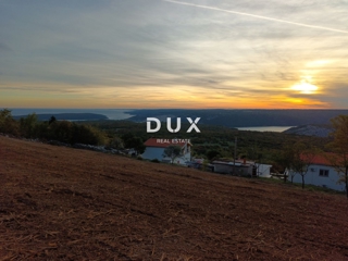 ISTRIA, RABAC - Terreno con permesso di costruire e vista mare