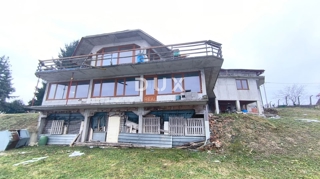 Locale commerciale Vrhovčak, Samobor - Okolica, 3.892m2