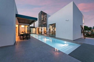 ISTRIA, PARENZO - Villa di design con piscina e vista mare