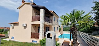 Casa Stari Pazin, Pazin, 300m2