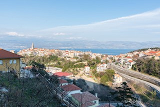 ISOLA DI KRK, VRBNIK - Appartamento trilocale con vista mare