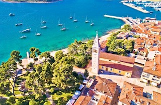 ISTRIA, NOVIGRAD - Appartamento con vista panoramica in ottima posizione, a 300 metri dal mare